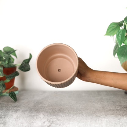 Classic Nude 5.5" Ceramic Pot