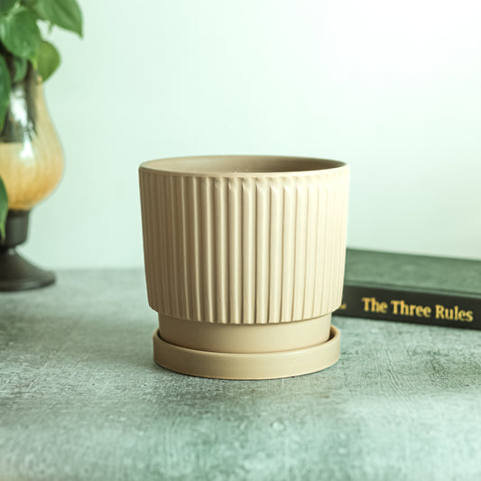 Classic Nude 6.5" Ceramic Pot