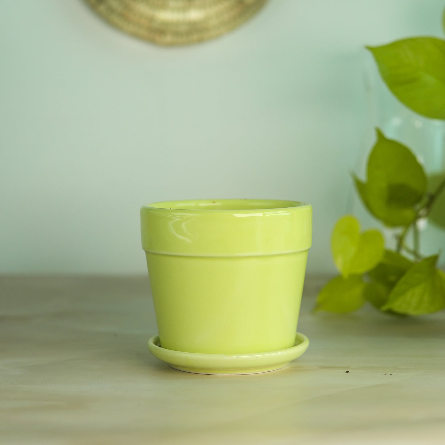 Fluorescent Green 4" Ceramic Pot